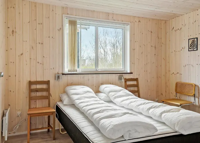 4 Bedroom In Casa vacanze